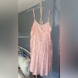 Old navy spring floral dress worn once size xxl